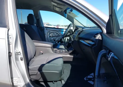 2013 Kia Sorento Lx z USA, uszkodzony, nr VIN 5XYKT3A1XDG415769